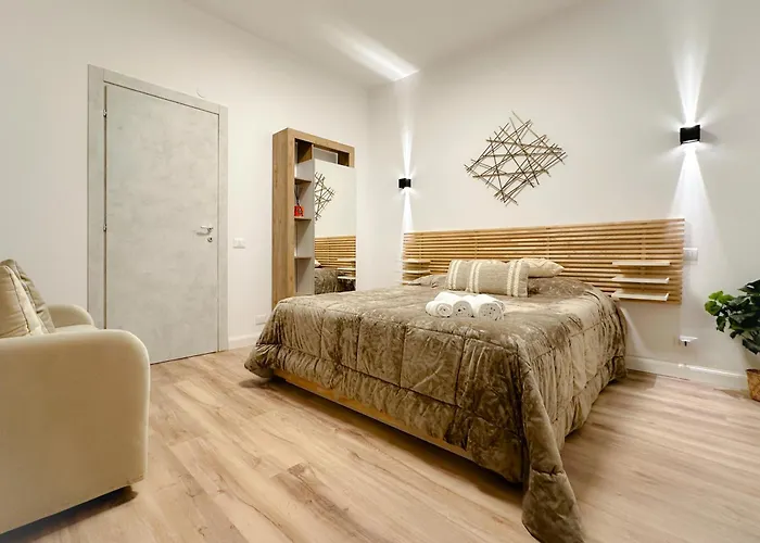 בית הארחה Colosseum Luxury 4*